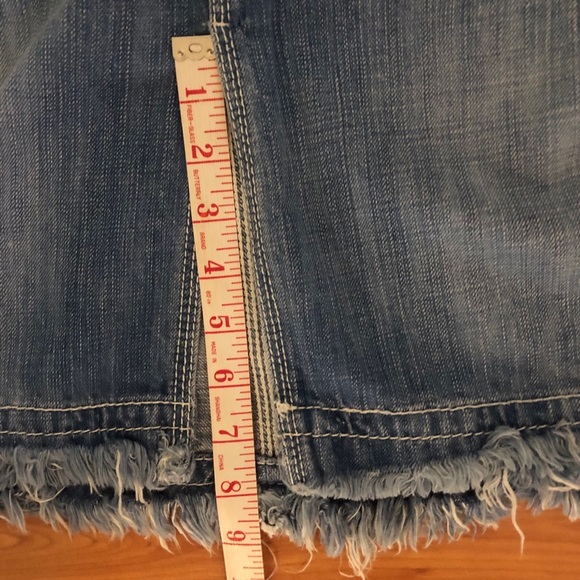 AG the Obsession Jean Skirt, size 32. Distressed denim look. Great condition! - Picture 5 of 9